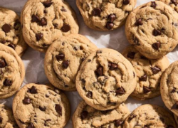 homemade chocolate chip cookies