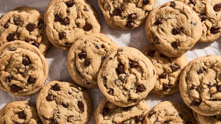 homemade chocolate chip cookies